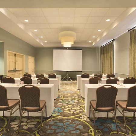Hilton Garden Inn Worcester Exterior foto