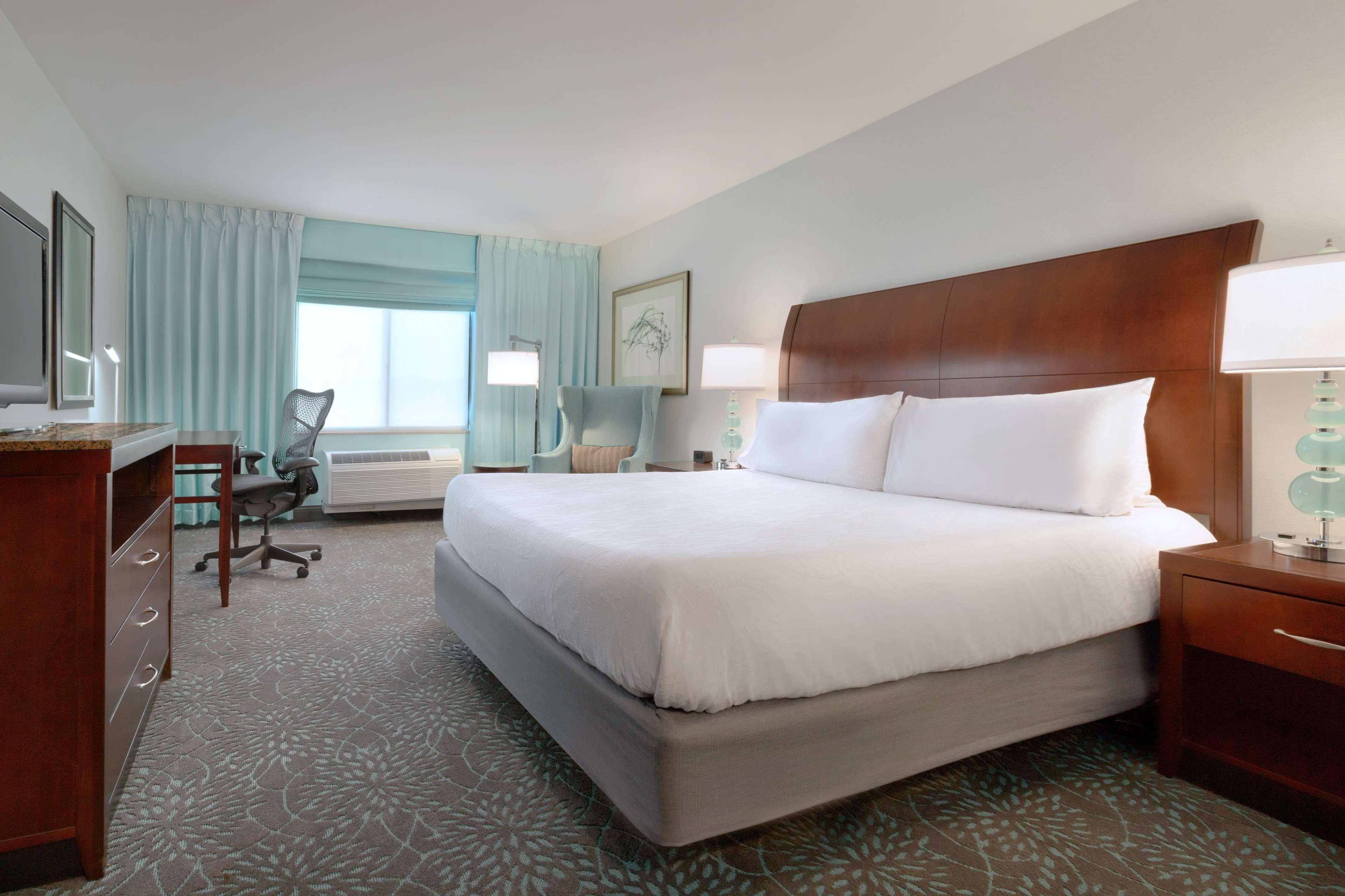 Hilton Garden Inn Worcester Exterior foto